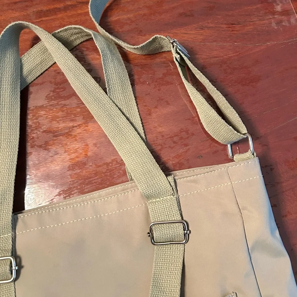 LAST CALL 🤍 sage green messenger / crossbody x shoulder / tote convertible bag